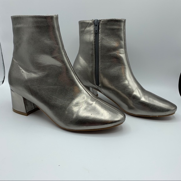 Etc! The Sydney Bootie Mod Chelsea Silver Boot